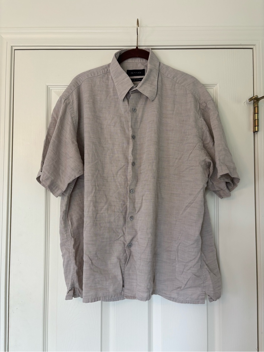 SAND Men's Short-Sleeve Button-Down Shirt in Light Gray